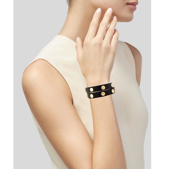 TORY BURCH
Double Wrap Logo Stud Bracelet - Picture 1 of 7